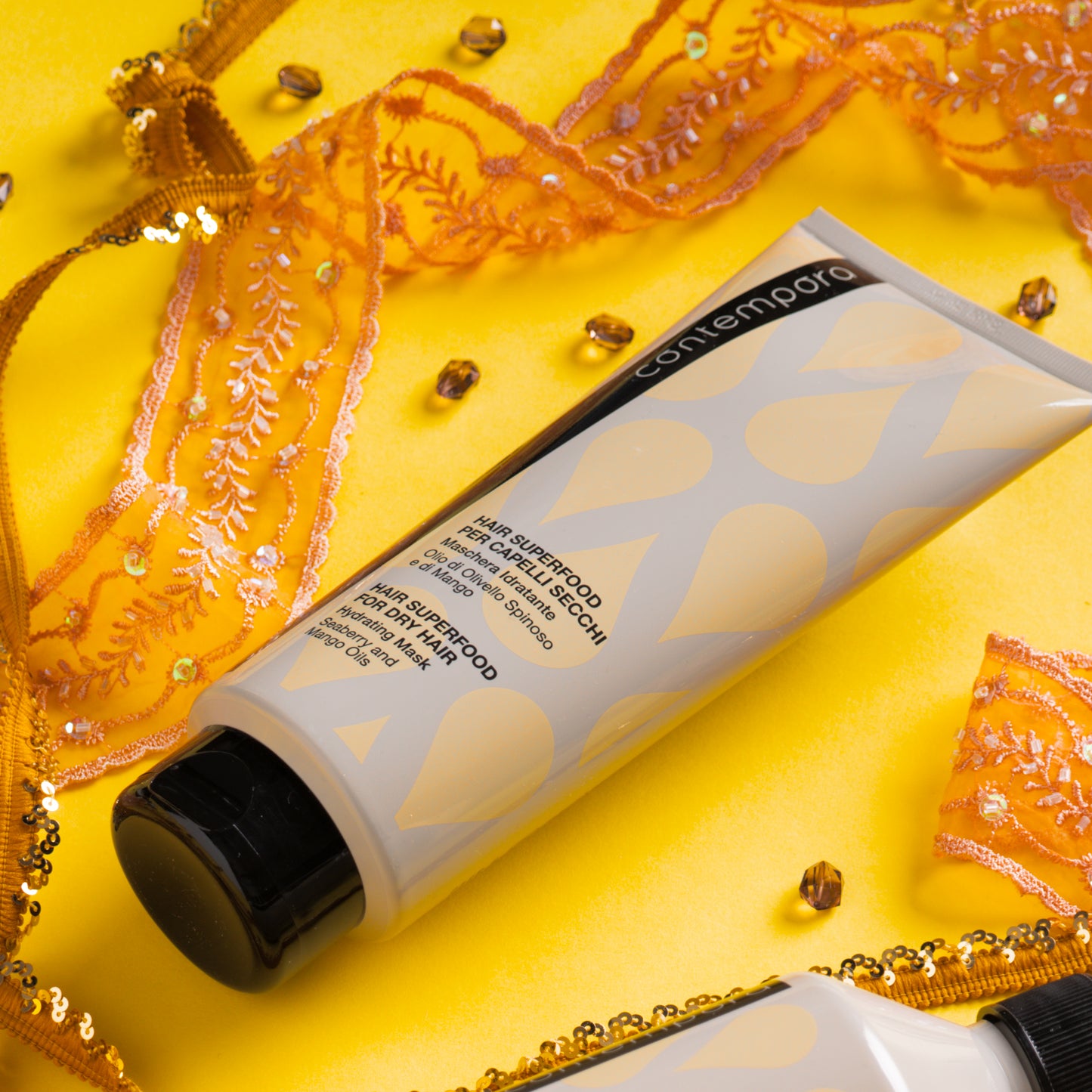 Contempora Hair Superfood Hydrating Mask for Dry Hair.